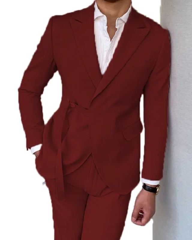 Trendy Simple Burgundy Peaked Lapel Prom Suits For Men