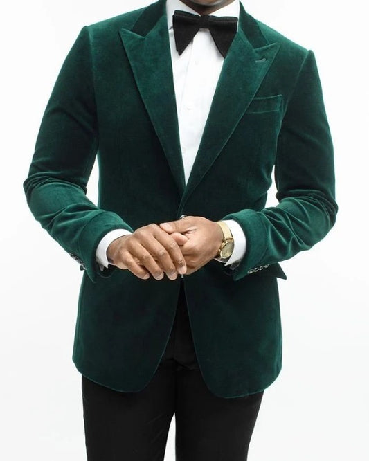 Stylish Green Velvet Peaked Lapel Best Fitting Prom Men Suits