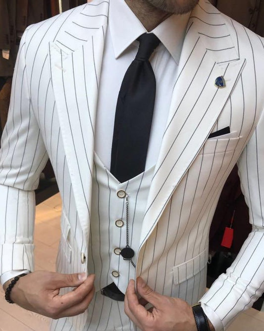 Bartley White Peaked Lapel Striped Three Pieces Wedding Men Suits