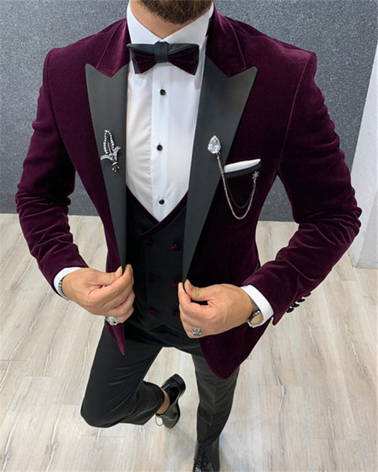 William Modern Burgundy Three Pieces Velvet Prom Men Suit