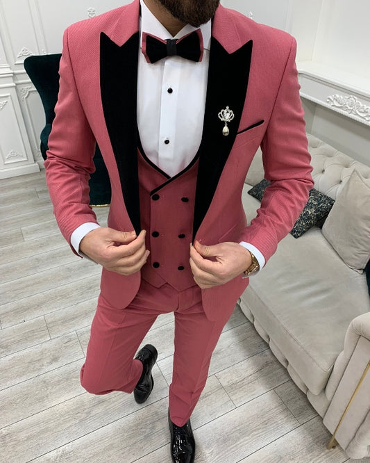 Newest Candy Pink Best Fitted Three Pieces Peaked Lapel Prom Men Suit